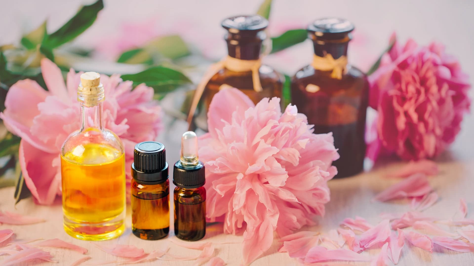 AROMATHERAPY MASSAGE IN NIJMEGEN AT SKINSYMPHONY BEAUTY SALON